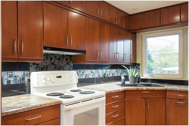 Kitchen_Cabinets_Edmonton-3.jpg