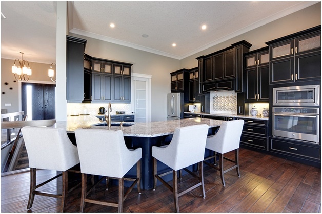 Kitchen Cabinets Edmonton: Five Amazing Cabinetry Photos